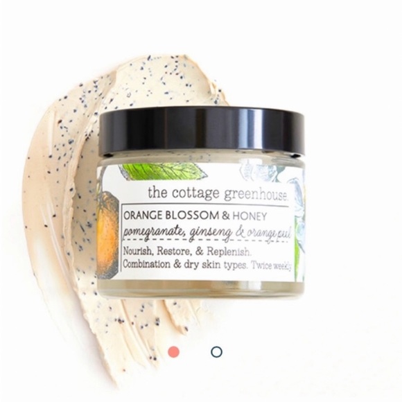 Skincare Bundle - Picture 12 of 16